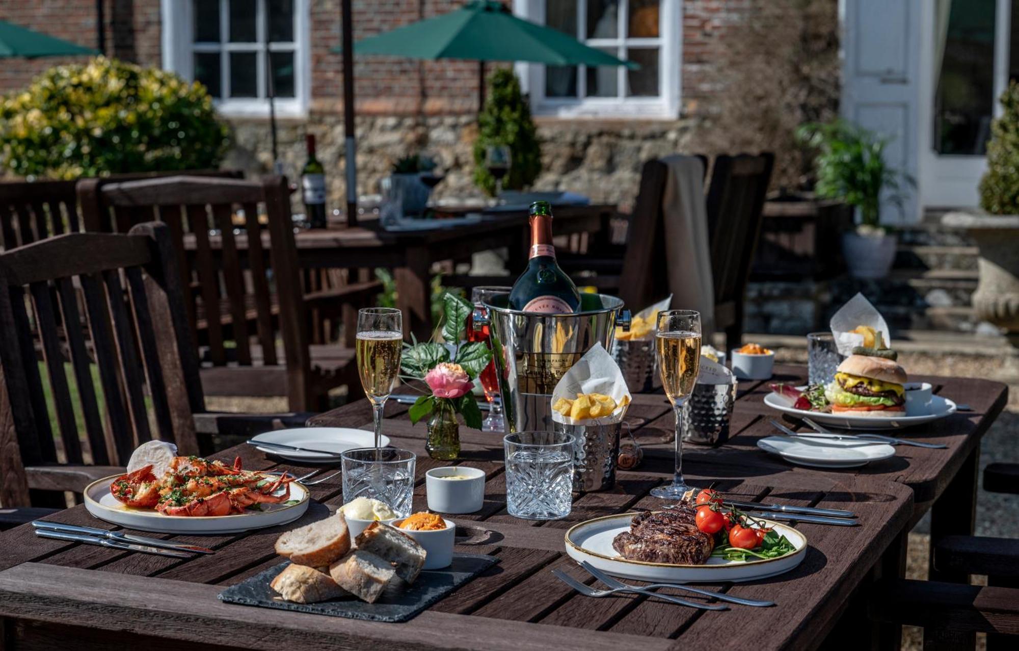 Chilston Park Hotel Lenham Buitenkant foto